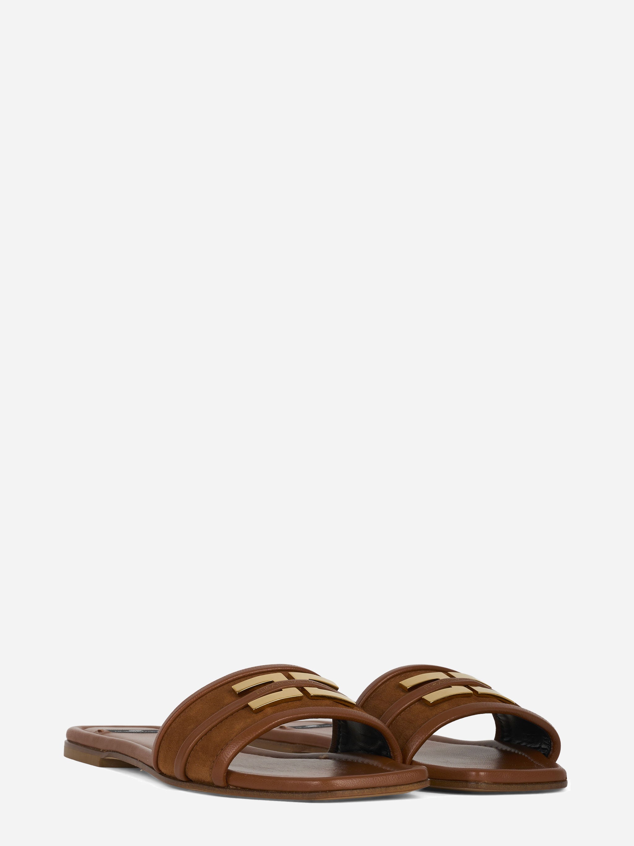 Sandalo flat in pelle con dettaglio logo marrone