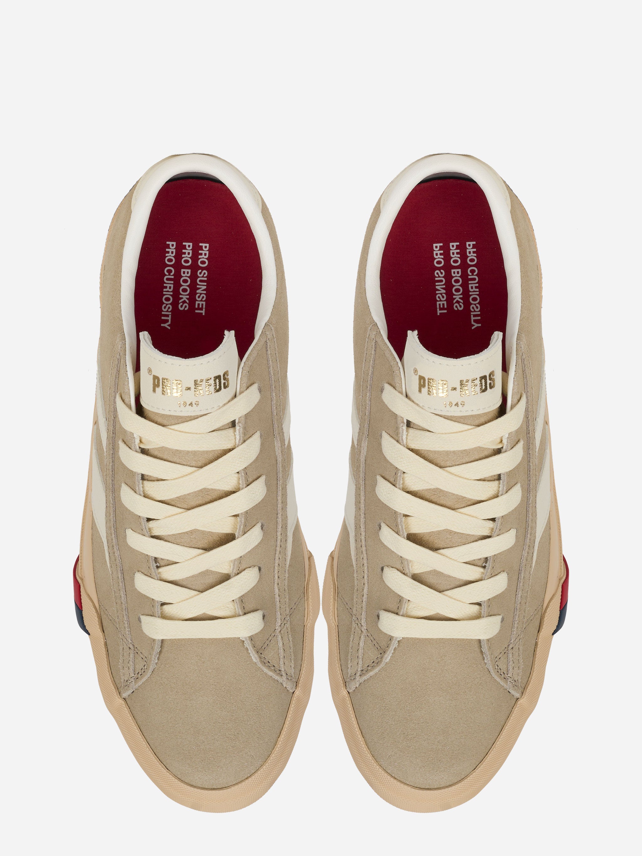 Sneakers Royal Classic in suede beige