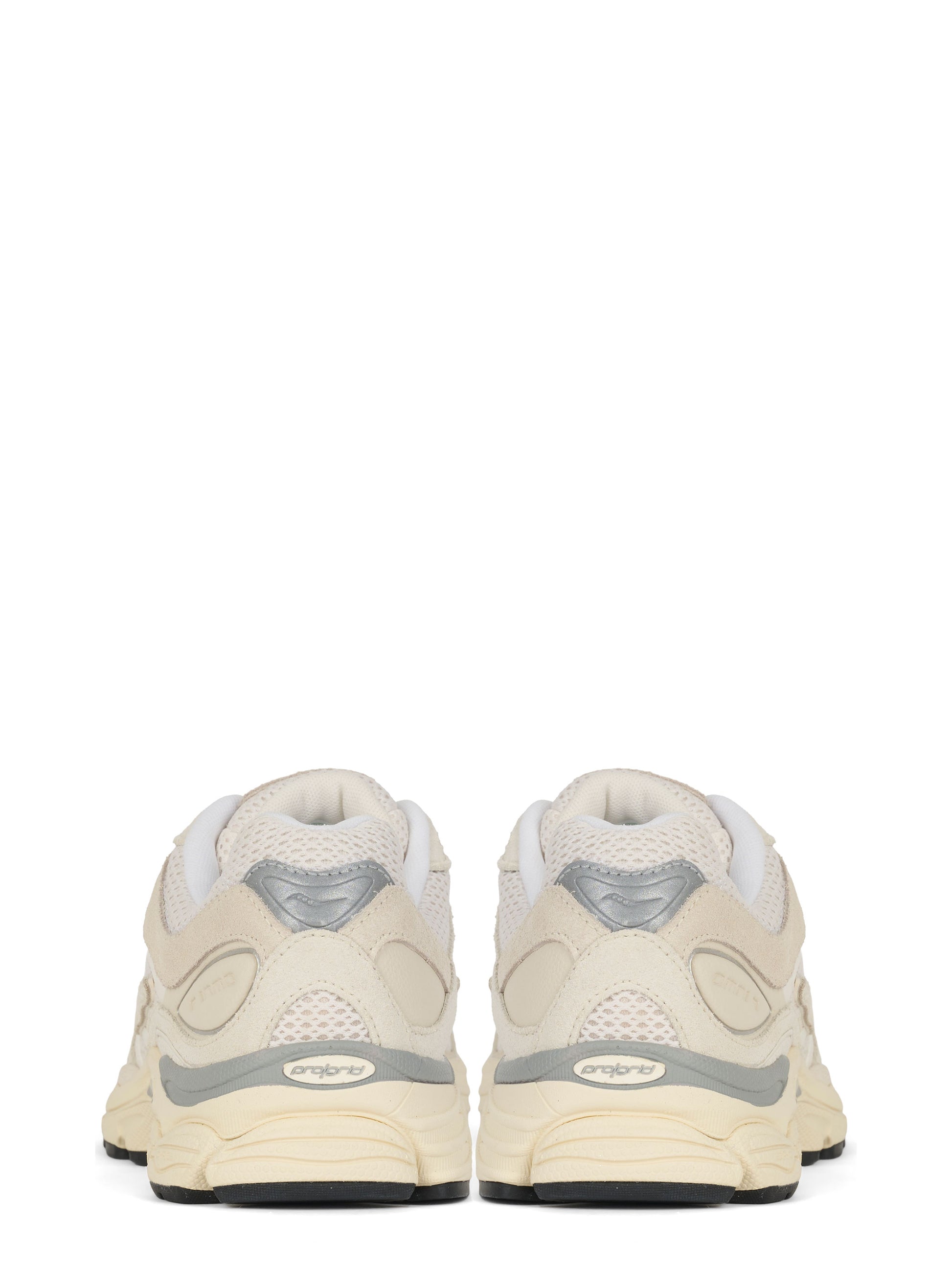 Sneakers Progrid Omni 9 in suede e tela bianca