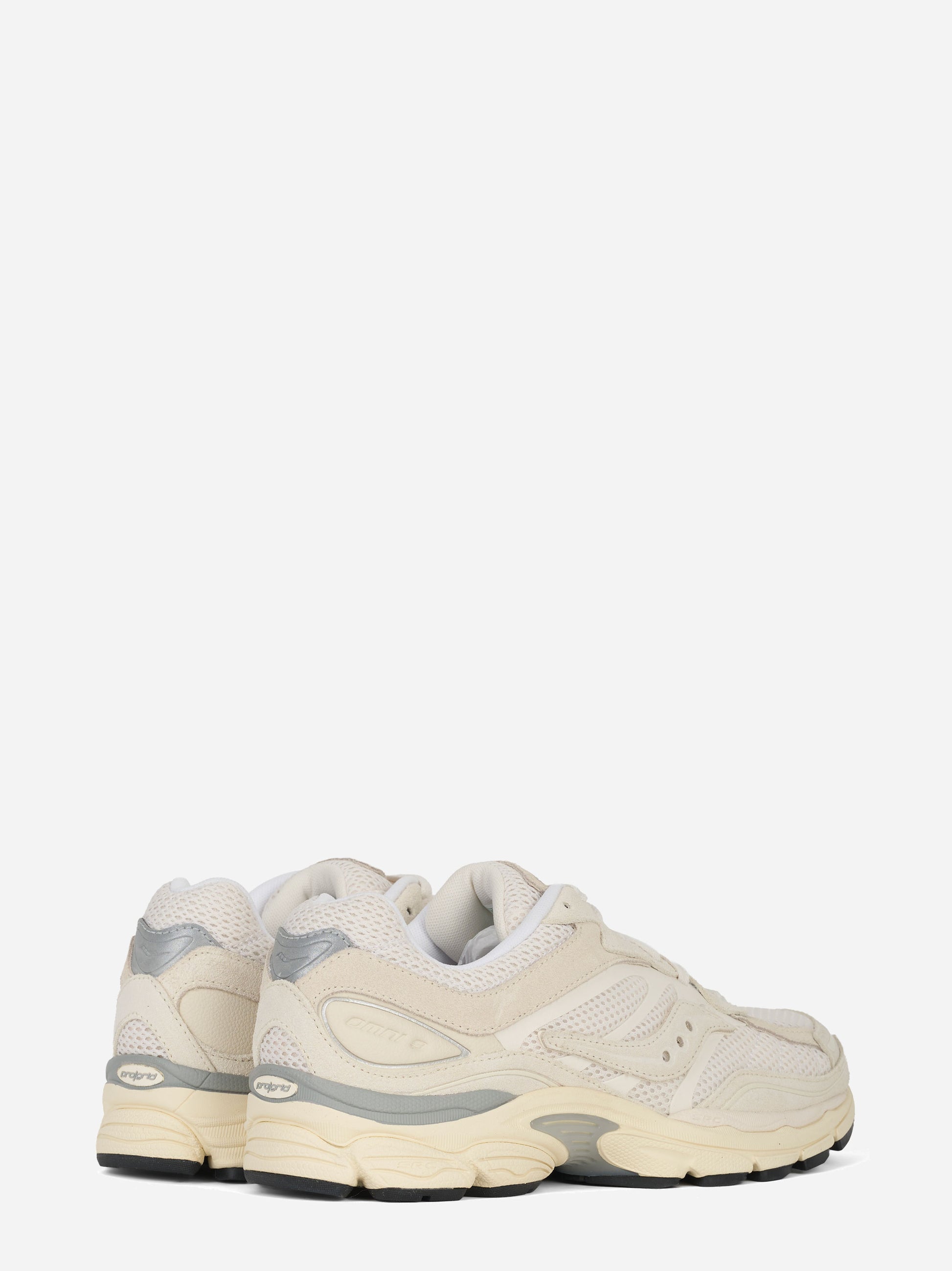 Sneakers Progrid Omni 9 in suede e tela bianca