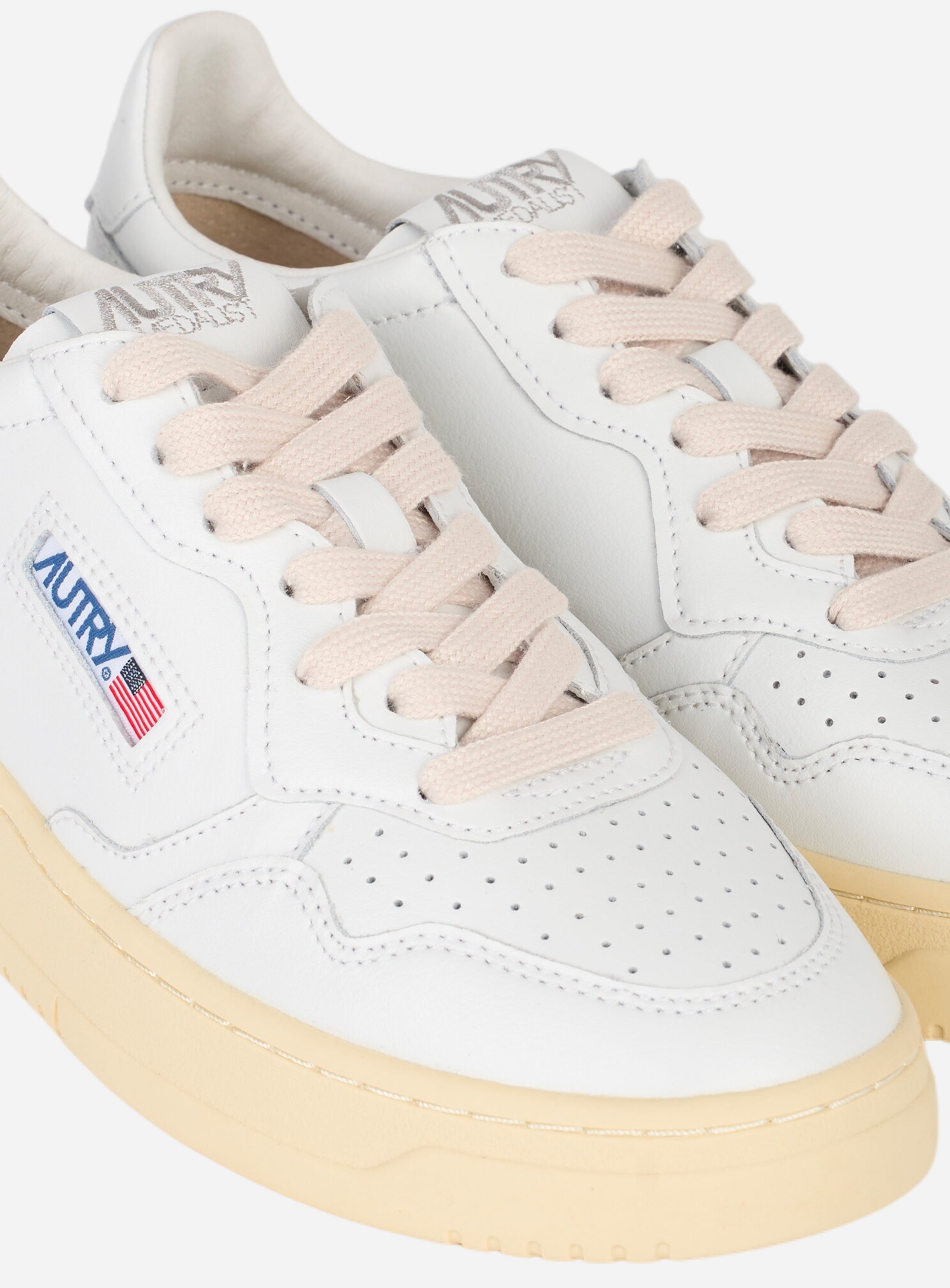 SNEAKERS MEDALIST LOW IN PELLE Bianco