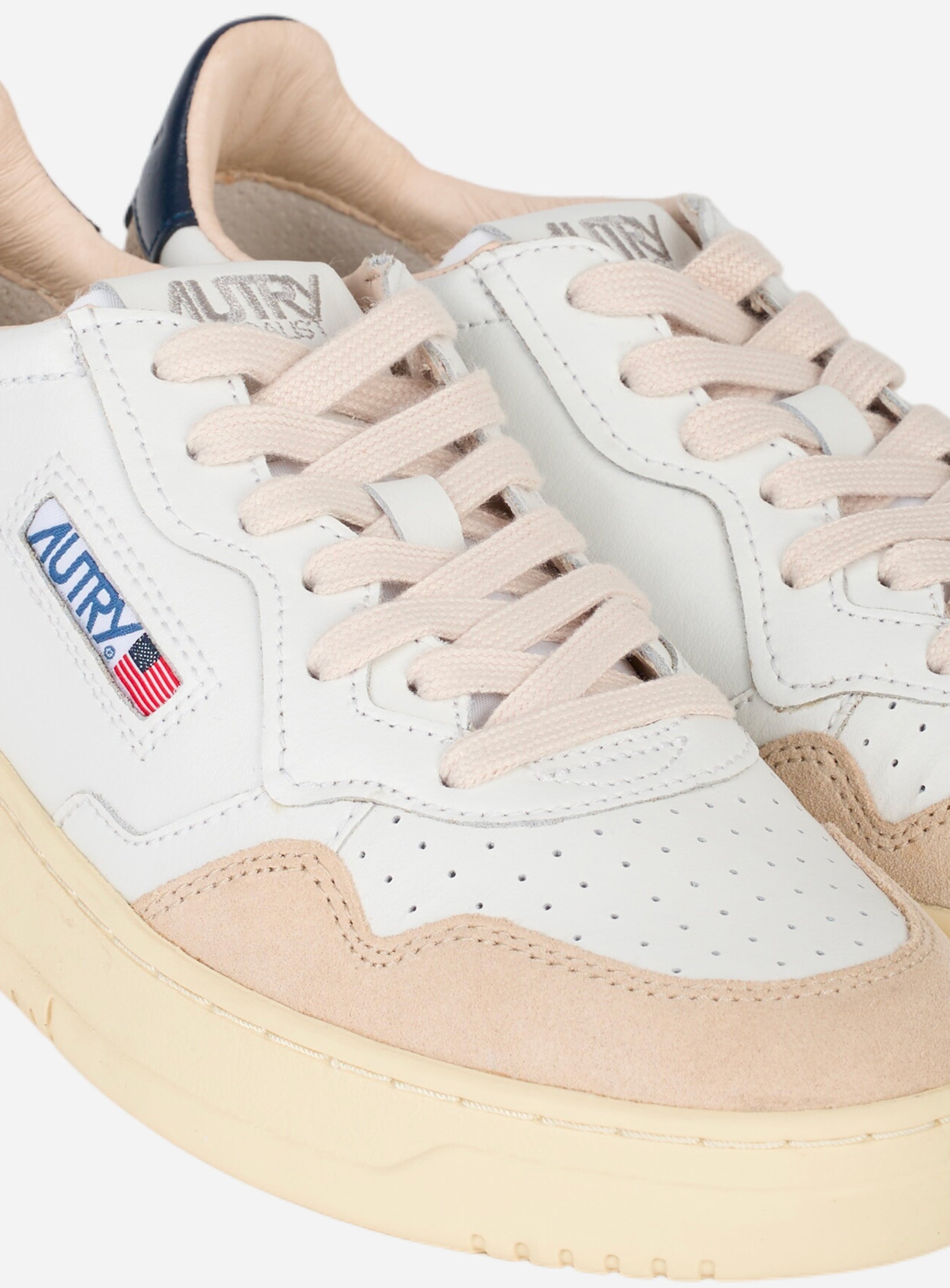 SNEAKERS MEDALIST LOW IN PELLE E SUEDE BIANCA CON TALLONCINO COLOR Blu