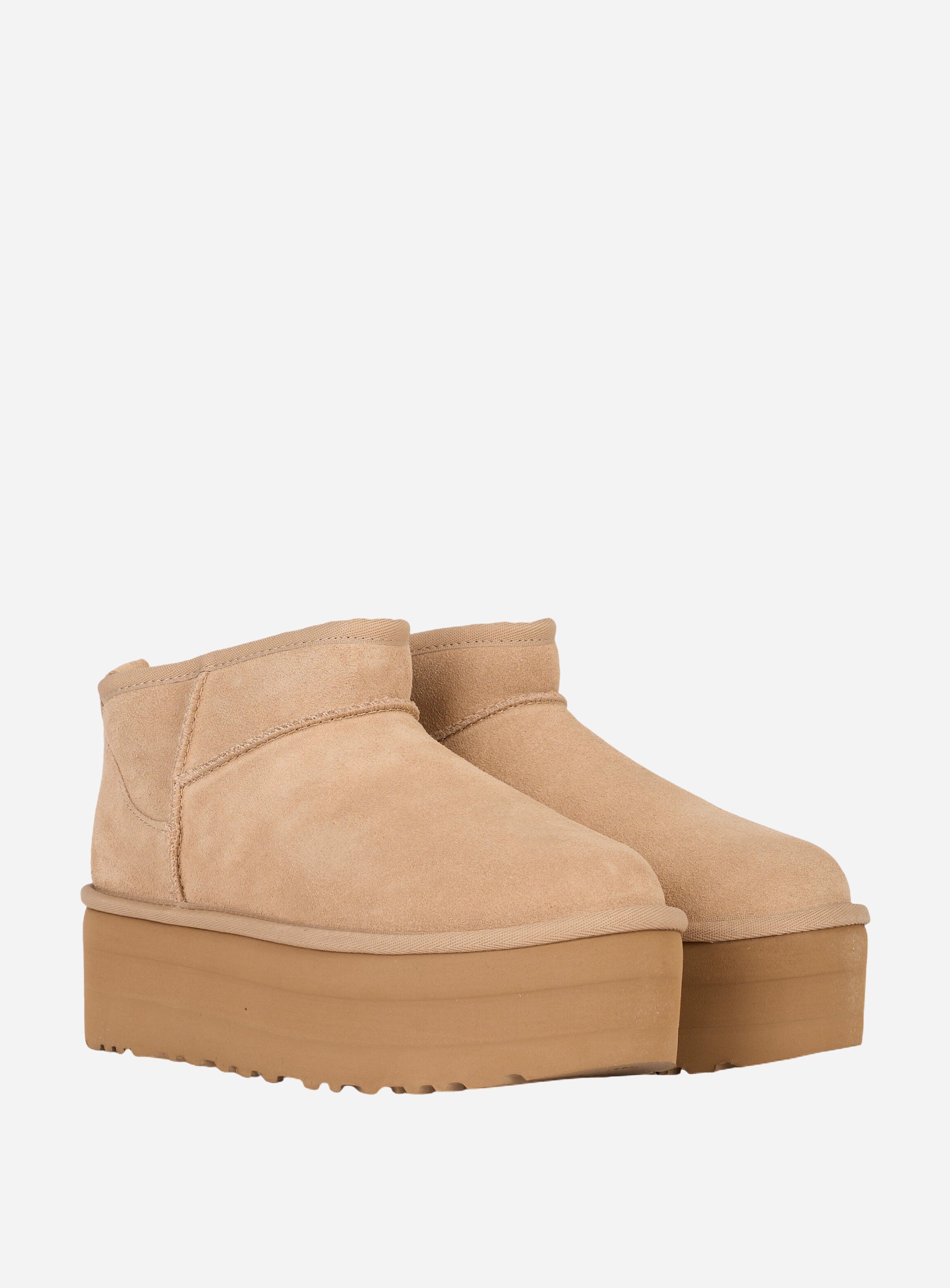 Stivale Classic Ultra Mini Platform Beige