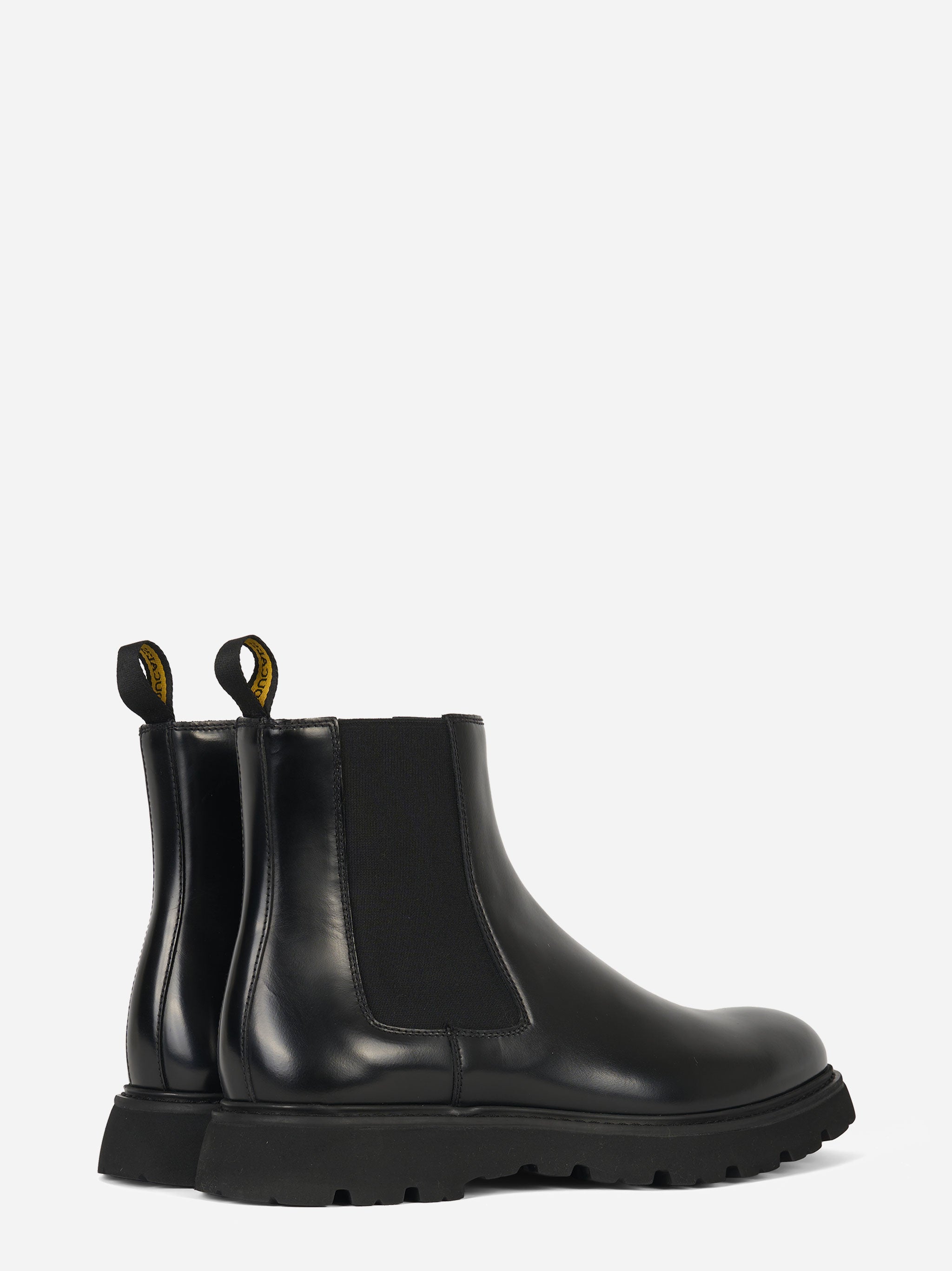 Stivale in pelle con fondo gomma Nero