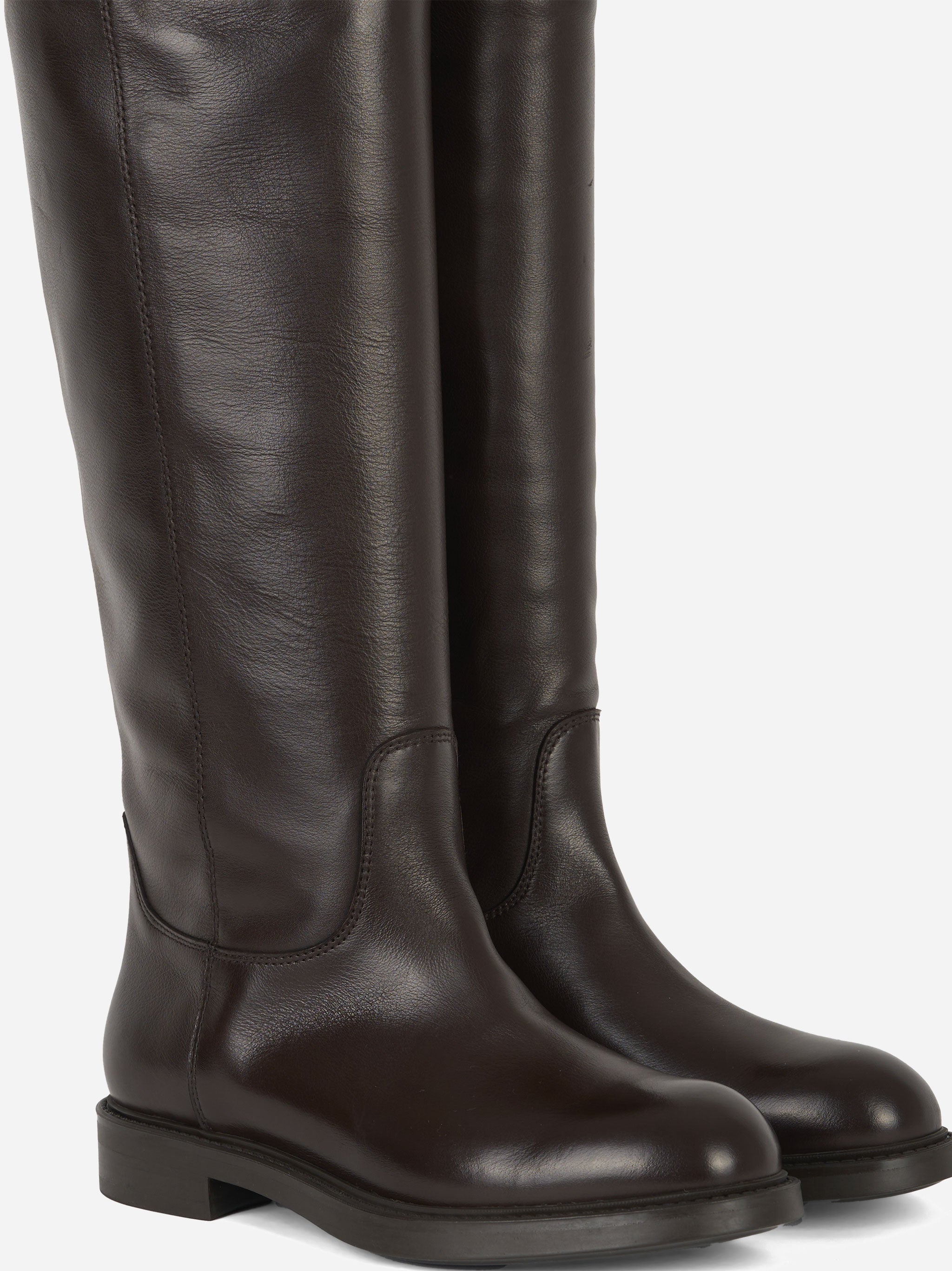 Stivale alto in pelle con fondo gomma Marrone