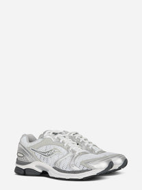 Sneakers Triumph bianche e argento