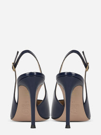 Scarpa con tacco slingback blu lucida