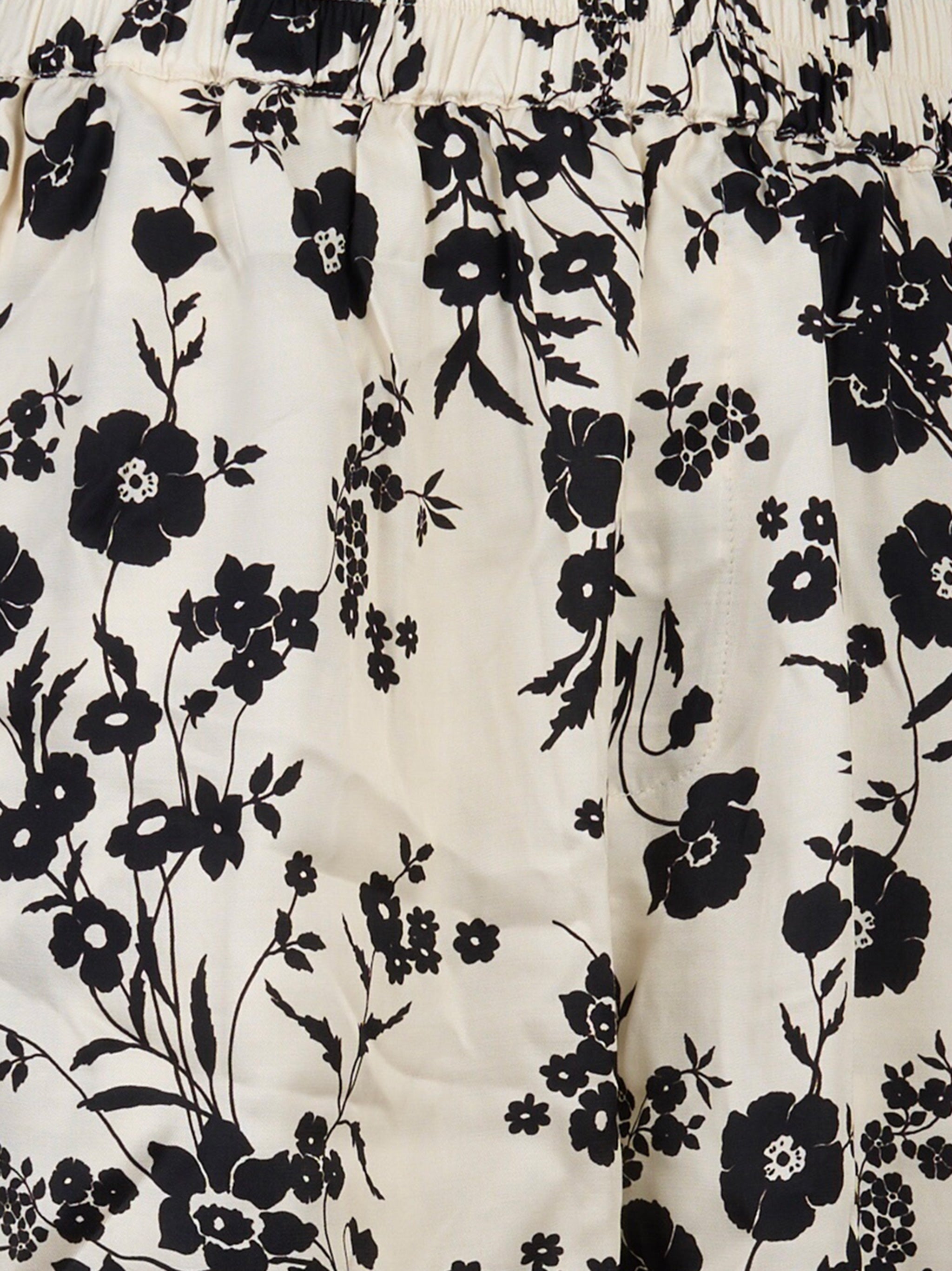 Shorts con motivo a fiori Bianco