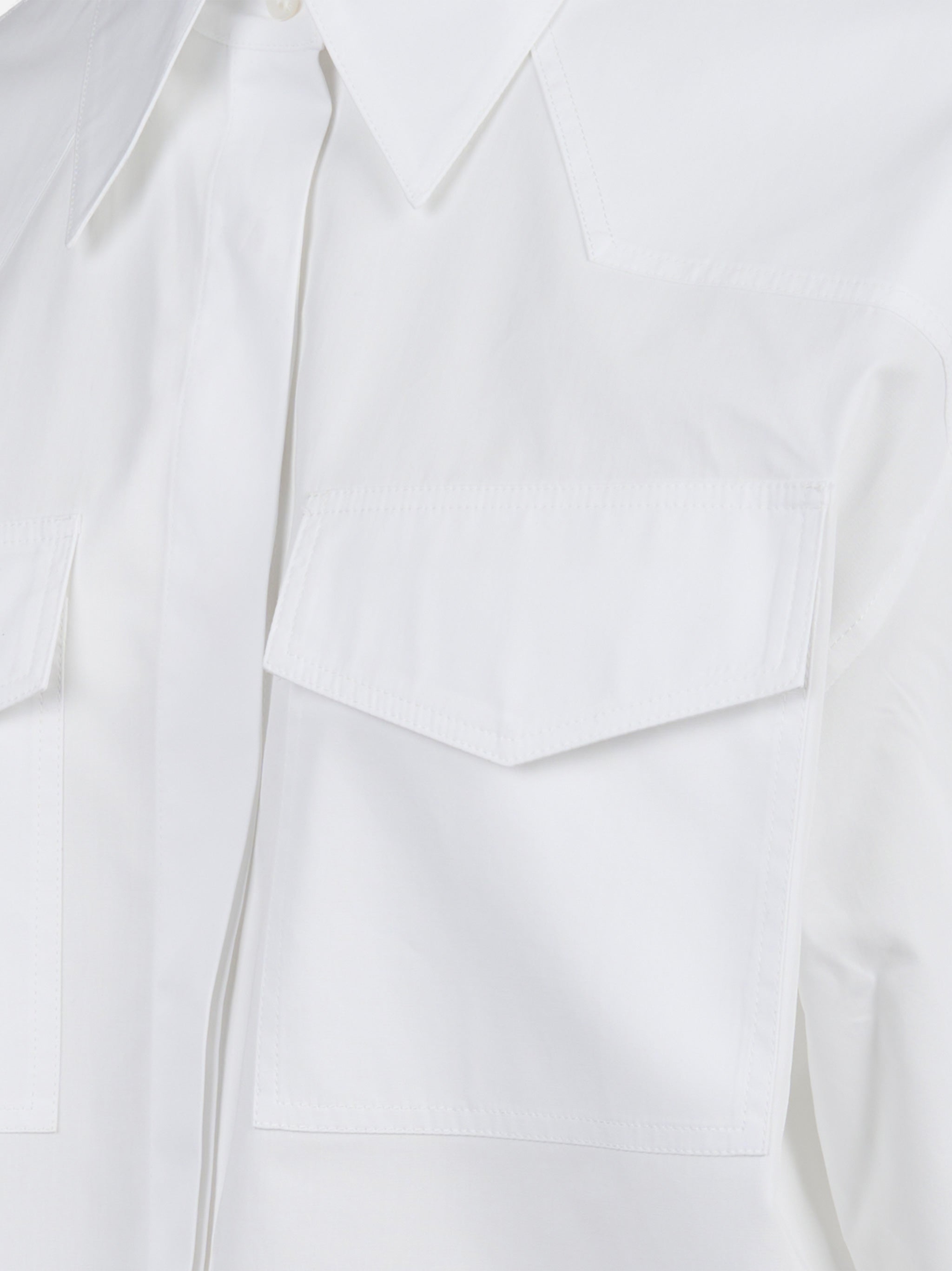 Camicia regular fit con tasche applicate Bianco