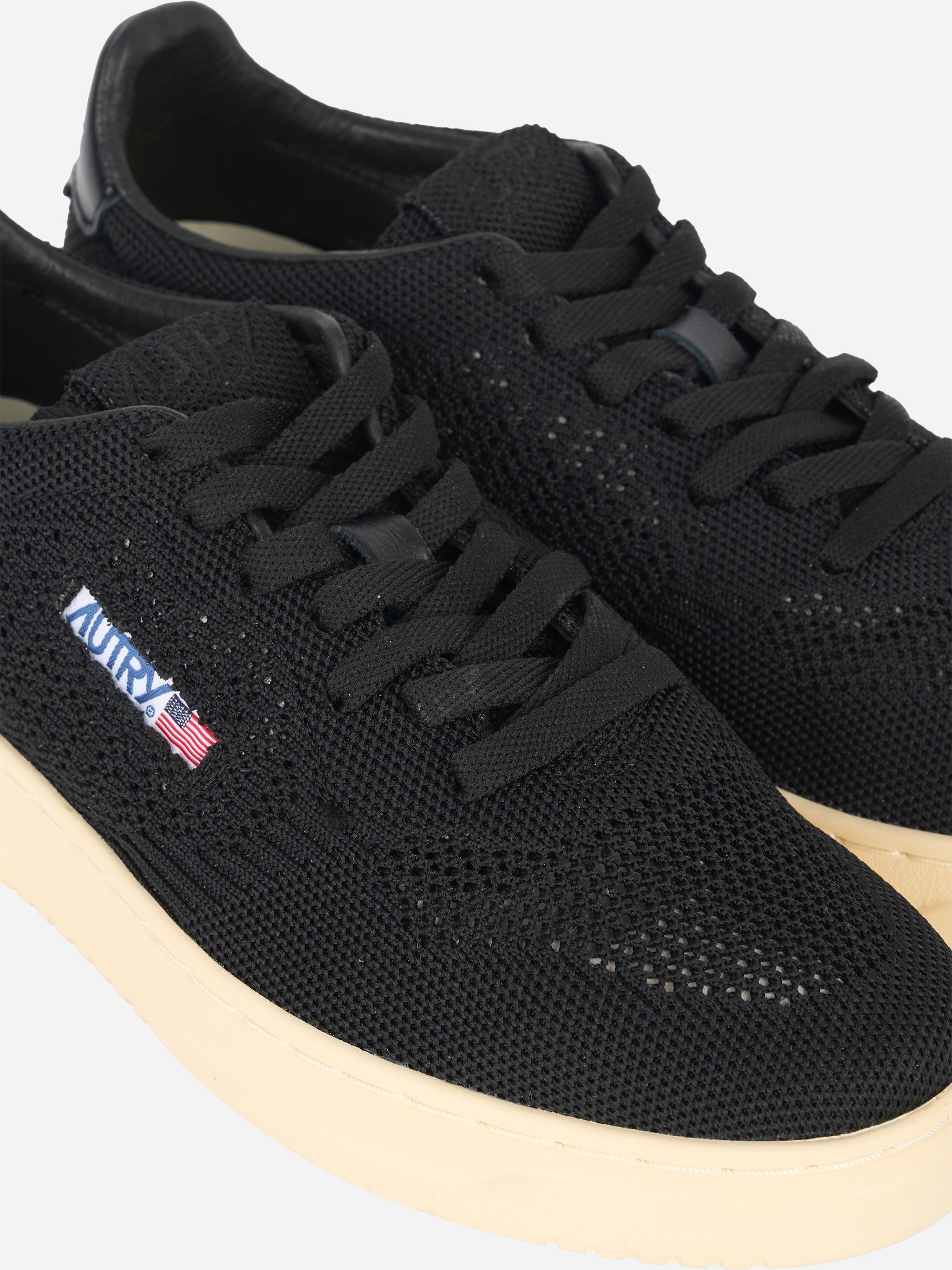 SNEAKERS MEDALIST EASEKNIT LOW IN TESSUTO COLORE Nero