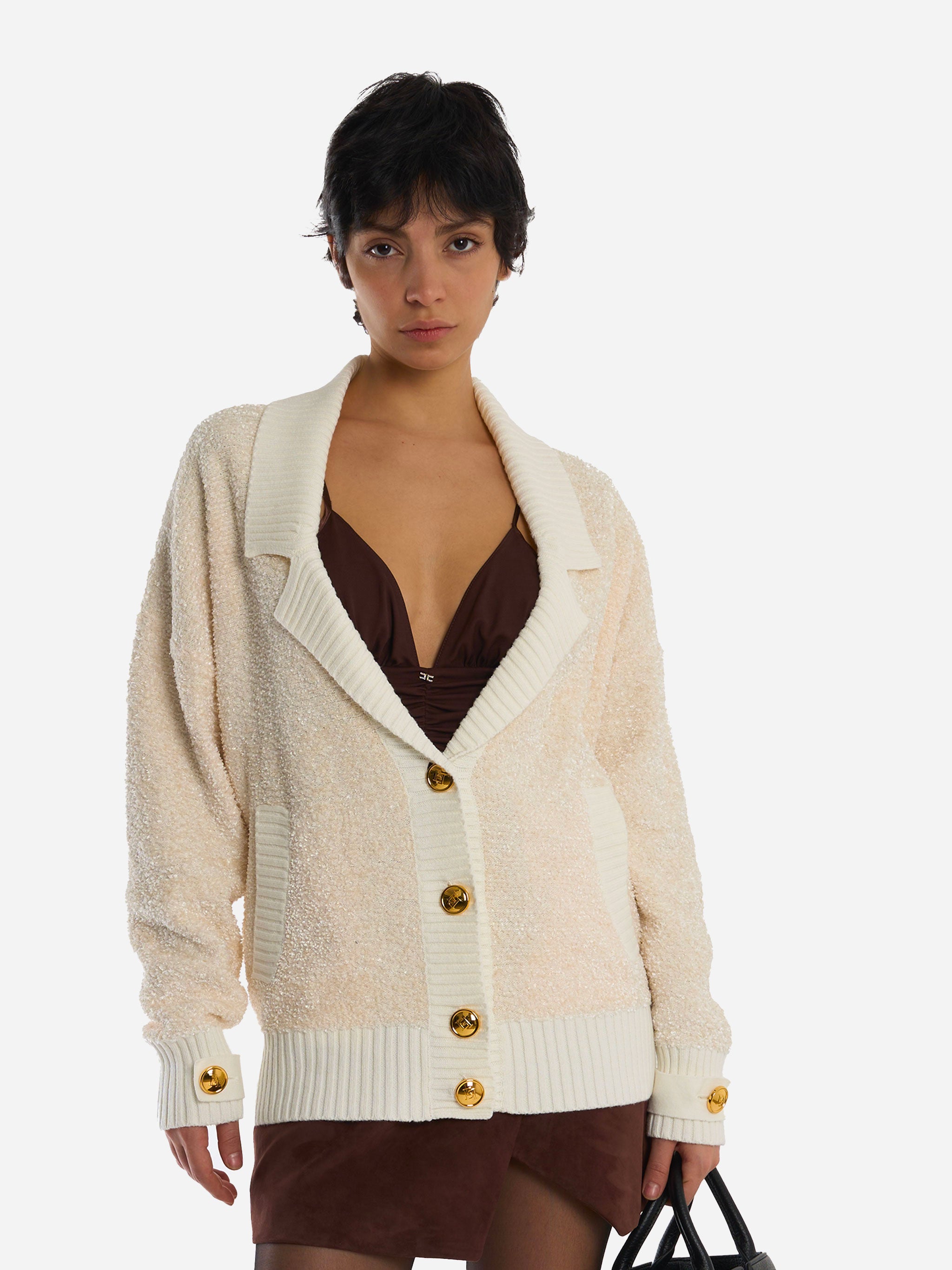 Cardigan in ciniglia bouclé con bottoni gioiello Bianco