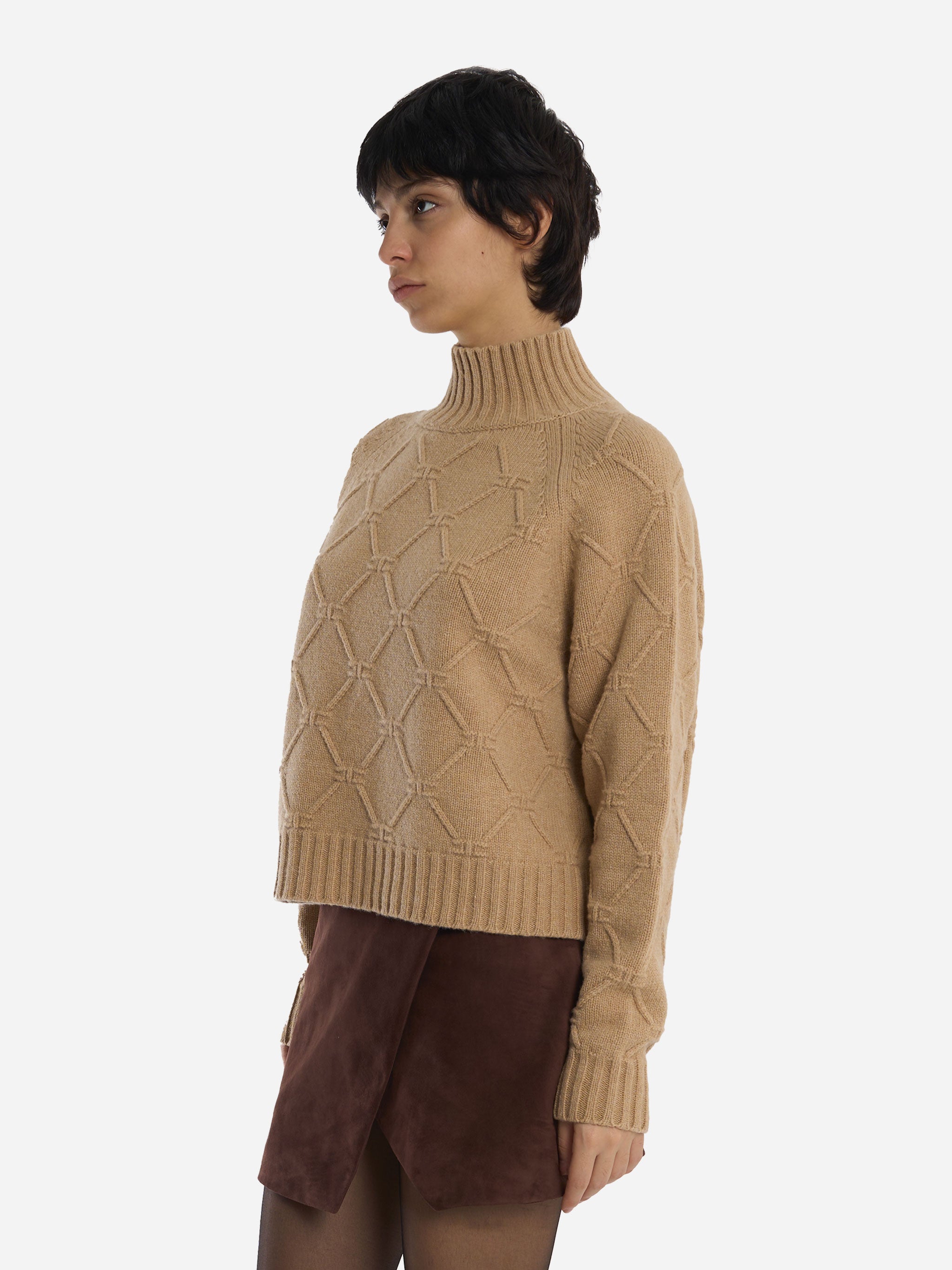 Pullover in maglia con losanghe jacquard Beige