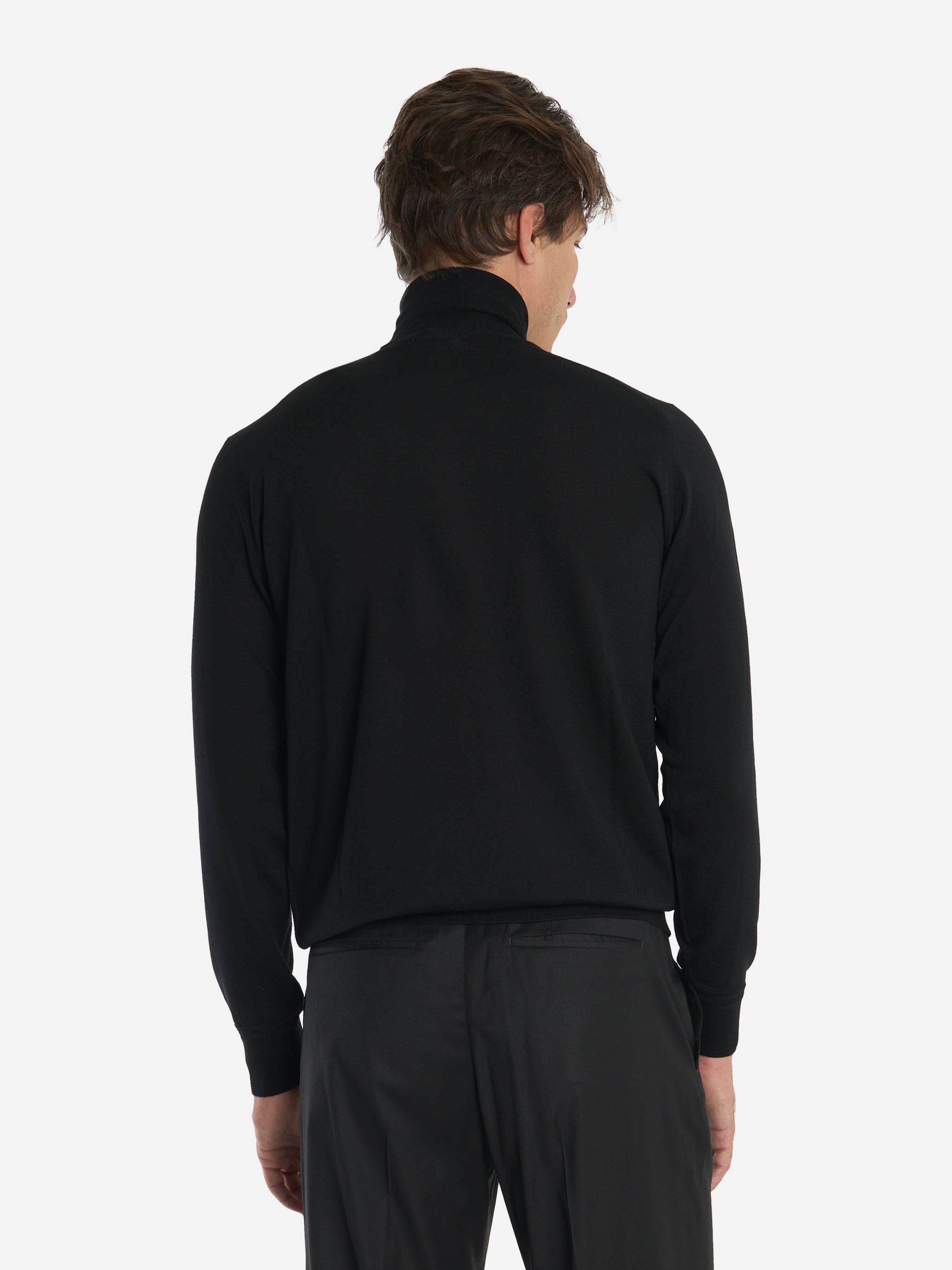 Dolcevita in lana finezza 16 Nera