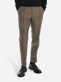 Pantalone Rebel carrot fit in lana con motivo gessato beige