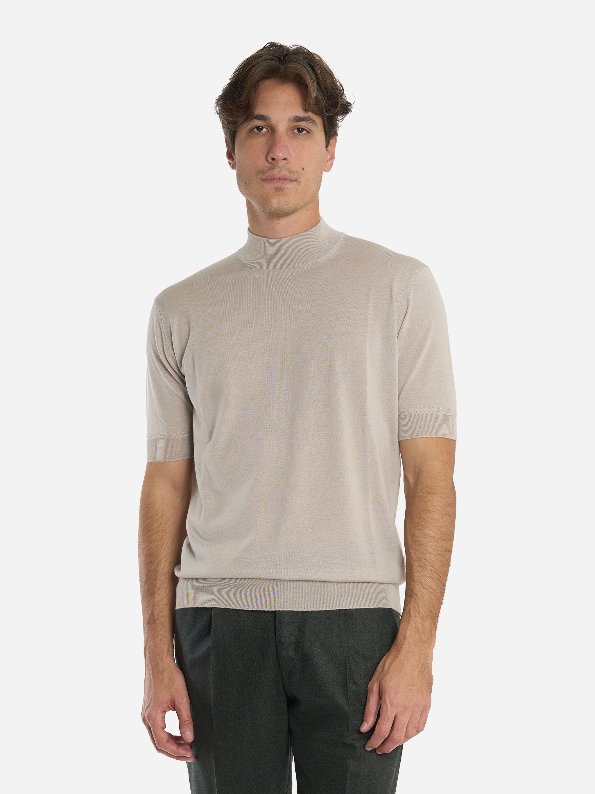 Maglia con collo lupetto manica corta in lana merinos Beige