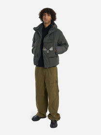 Giacca con cappuccio in eco chrome Grigio