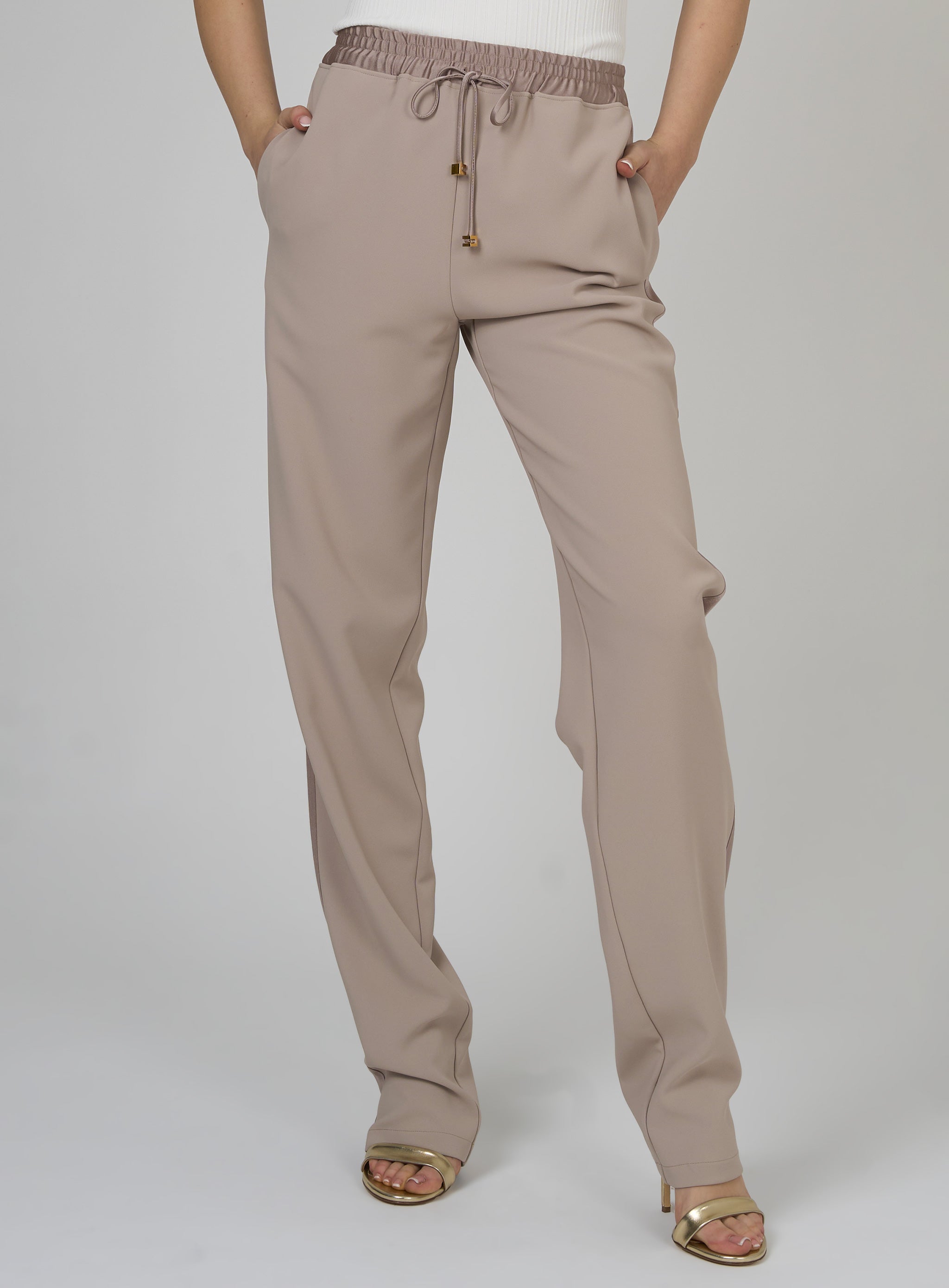 Pantaloni smoking in crepe con bande in raso Beige