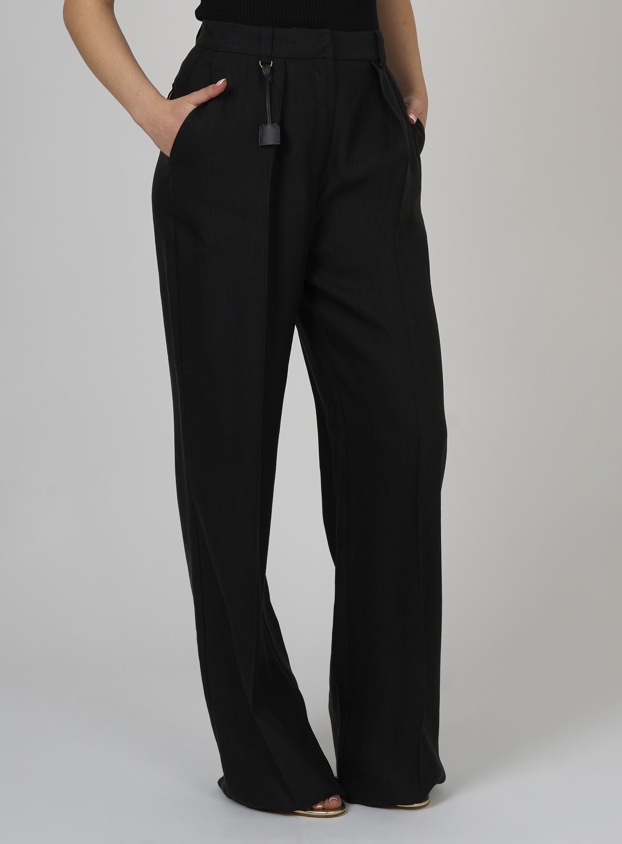 Pantaloni in gabardina di misto lino con pinces Nero