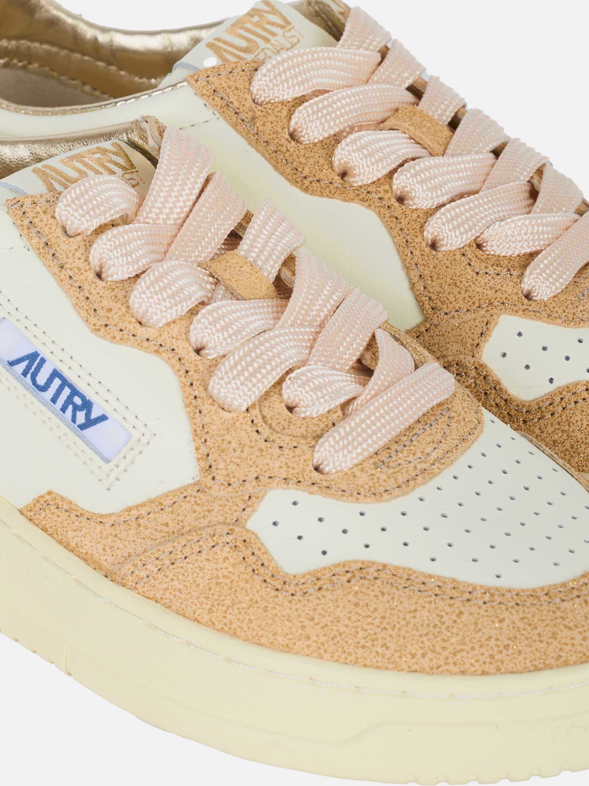 Sneakers medalist low in pelle bianca e glitter oro