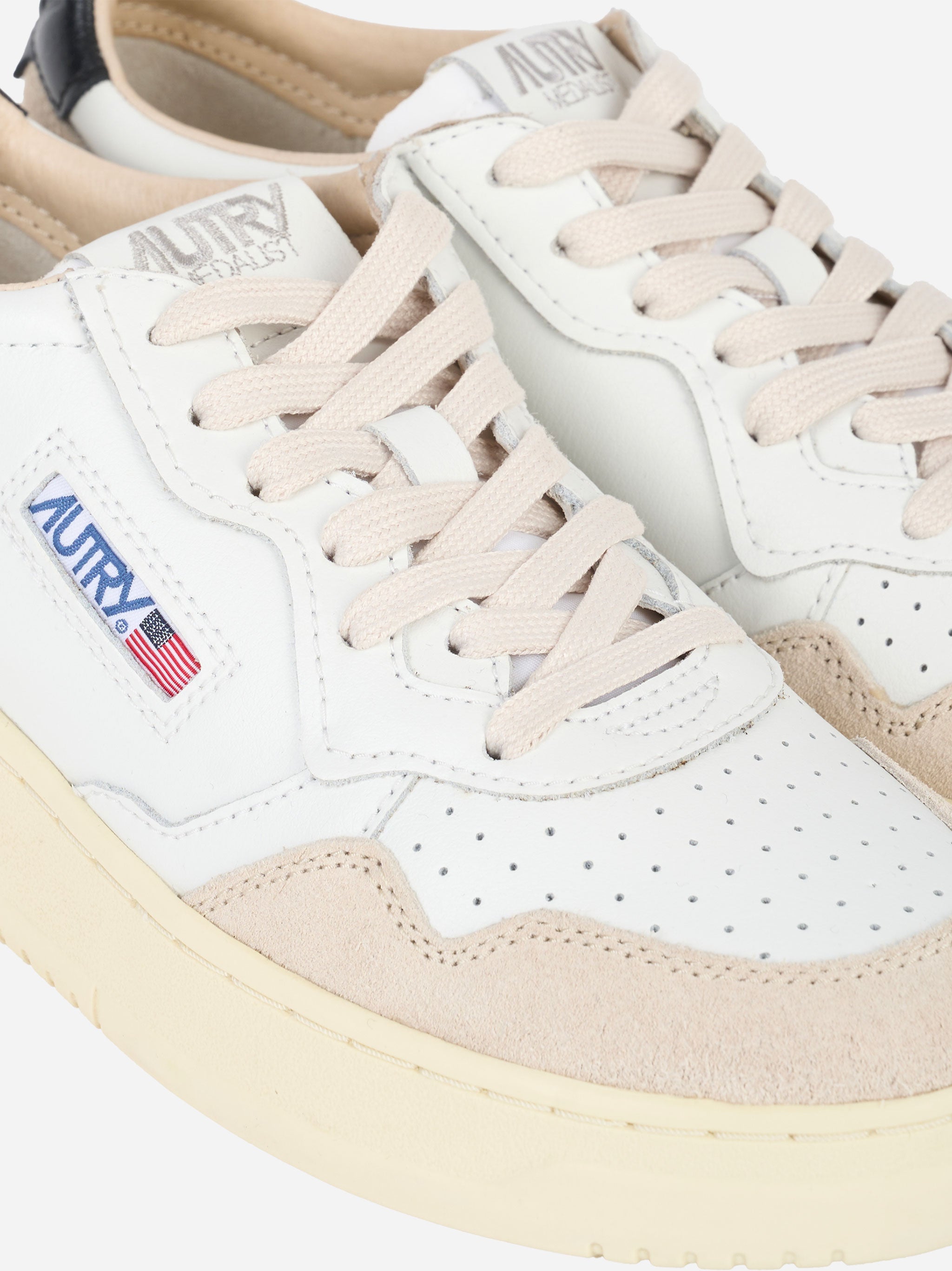 SNEAKERS MEDALIST LOW IN PELLE BIANCA E NERA E SUEDE BEIGE