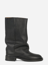 Stivale in pelle nero con gambale oversize