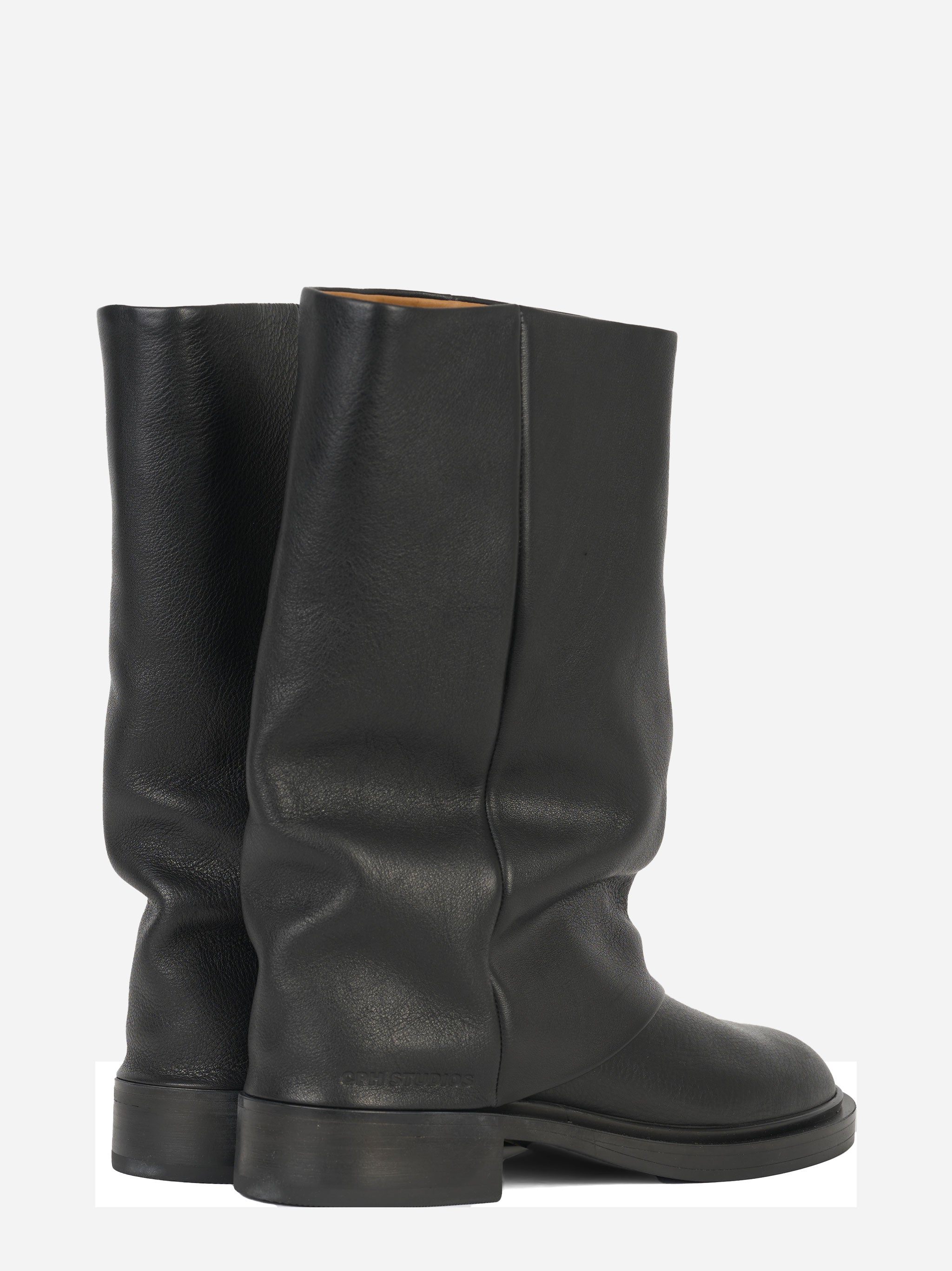 Stivale in pelle nero con gambale oversize