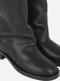 Stivale in pelle nero con gambale oversize