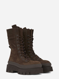 Anfibio in nabuk marrone