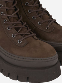 Anfibio in nabuk marrone