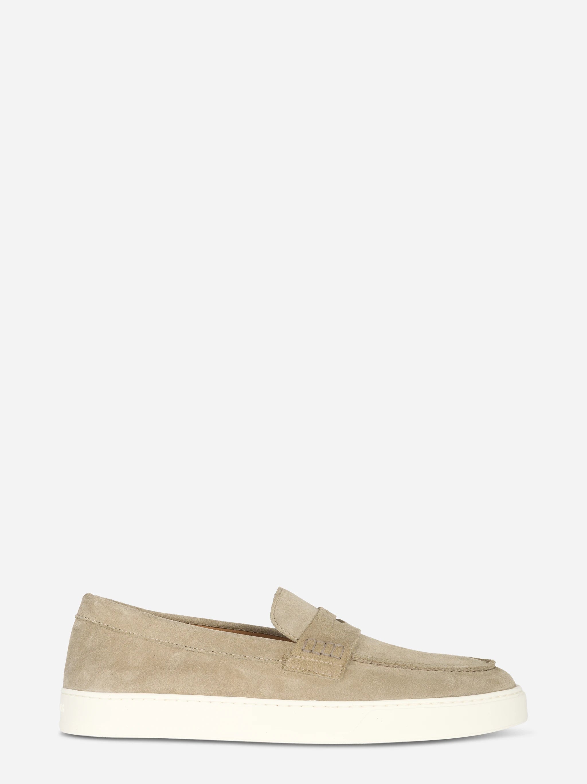Mocassino in camoscio con fondo gomma beige