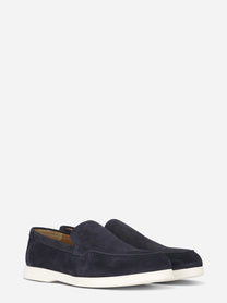 Mocassino in camoscio blu con fondo gomma