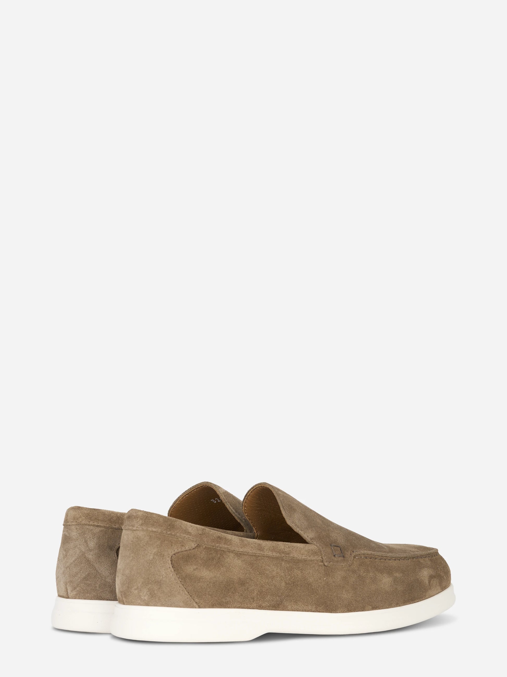 Mocassino in camoscio beige con fondo gomma