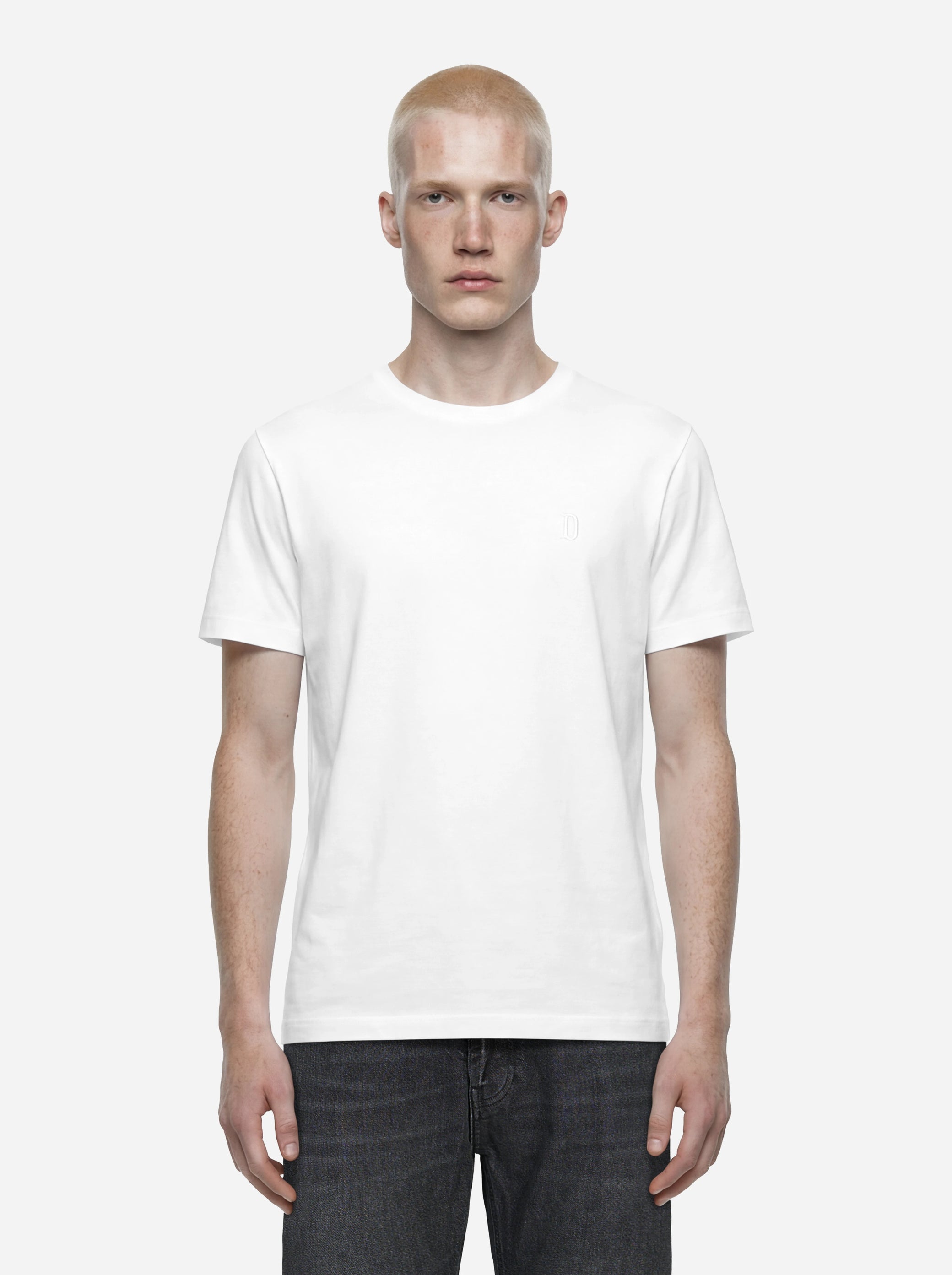 T-shirt girocollo bianca con logo ricamato