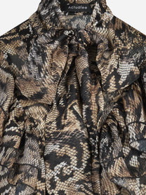 Camicia con stampa pitonata e volant - dettaglio del prodotto