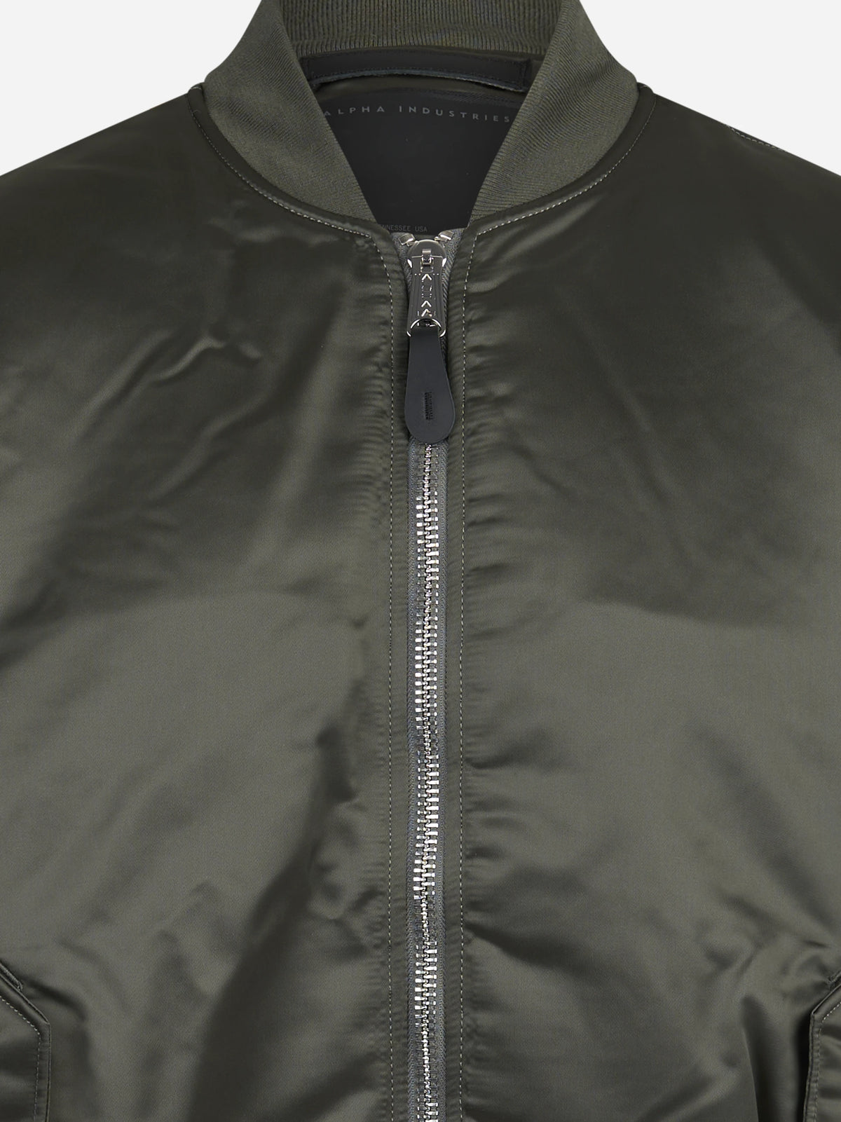 Bomber MA-1 UV in nylon verde vintage - dettaglio del prodotto