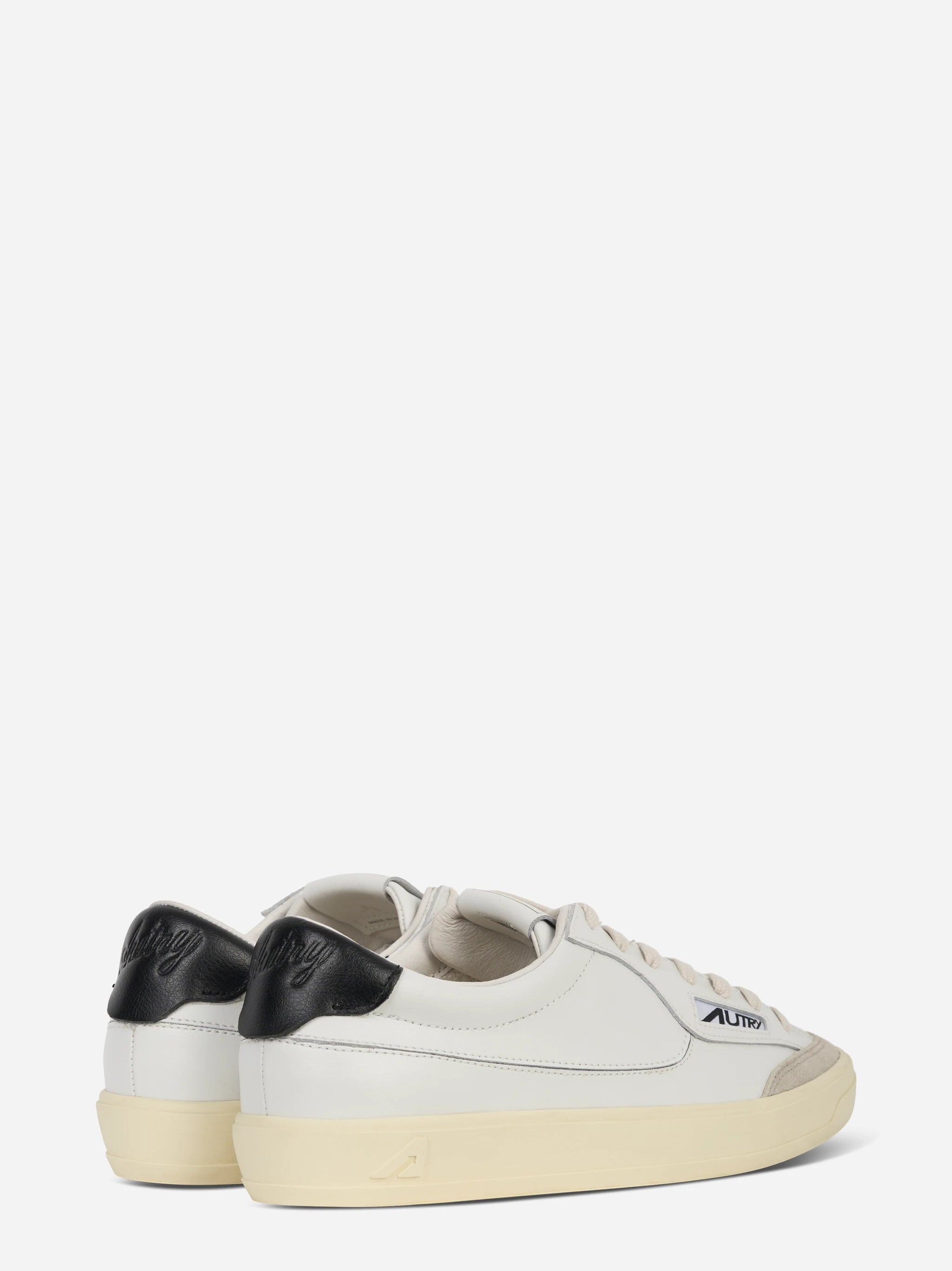 SNEAKERS WINDSCAPE LOW IN PELLE BIANCA E NERA