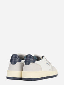Sneaker Medalist Low in pelle e suede blu - dettaglio della suola