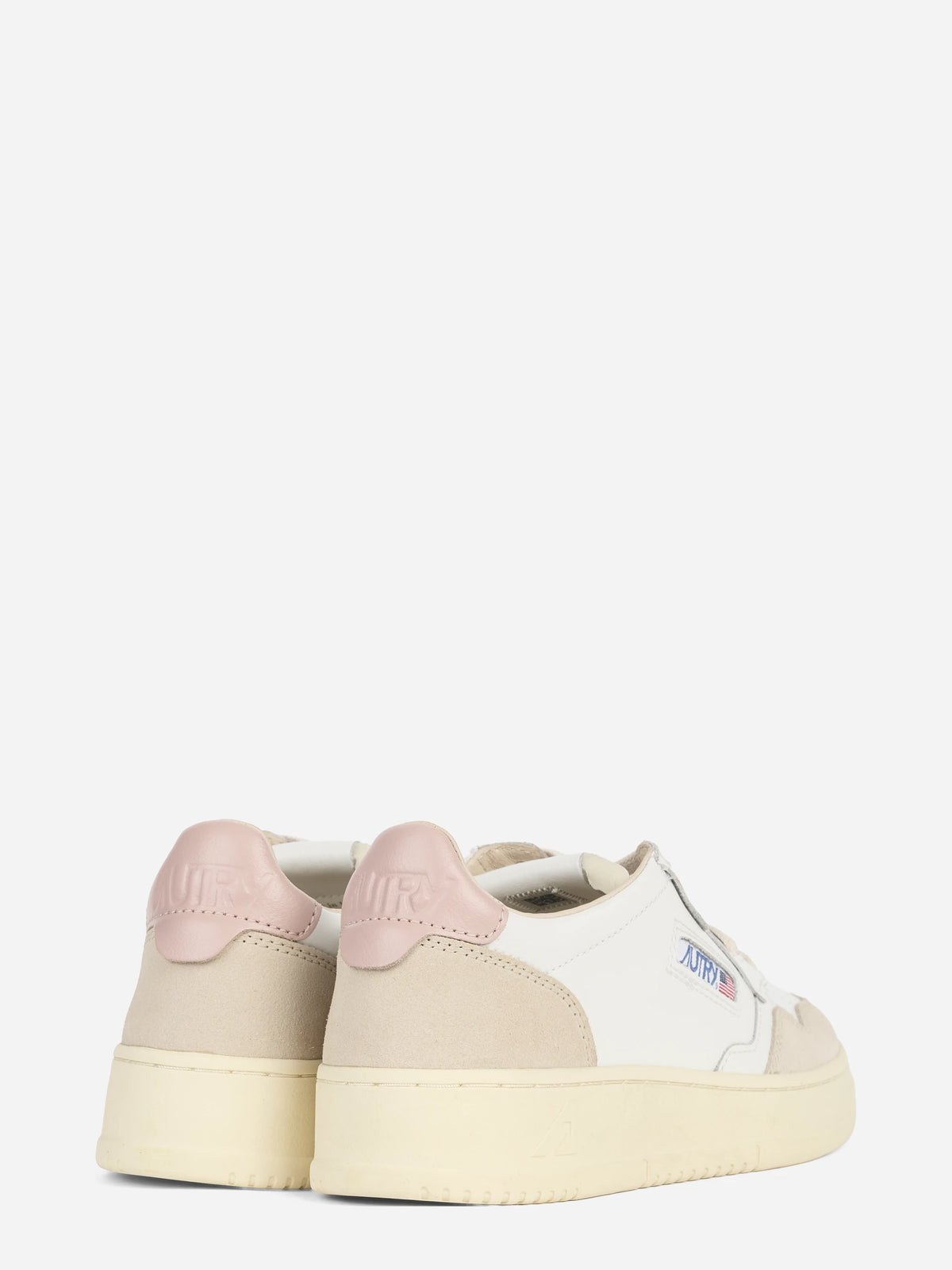 Sneaker Medalist Low in pelle bianca e suede rosa - dettaglio della suola