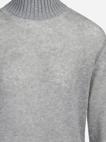 Dolcevita in cashmere grigio - dettaglio del prodotto