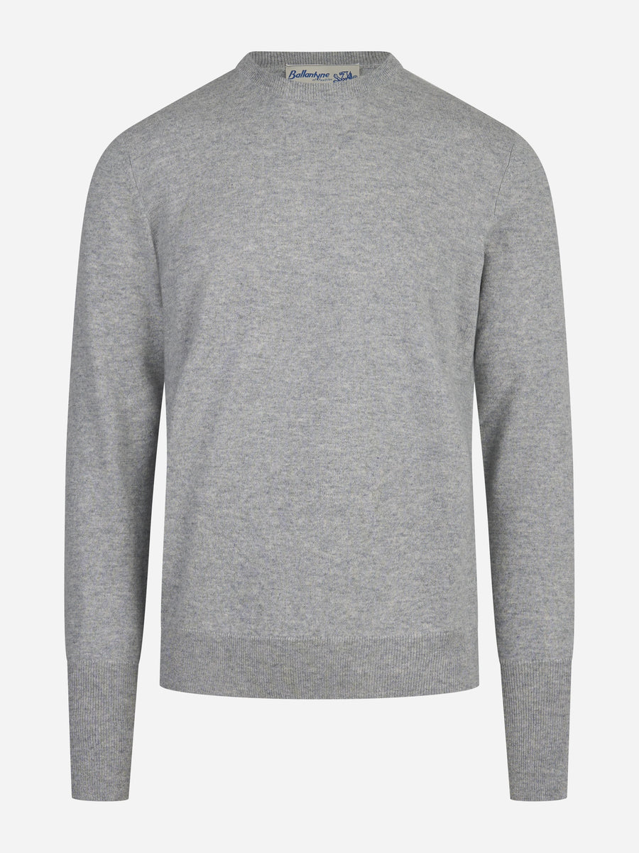 Maglia girocollo in cashmere grigio - vista frontale