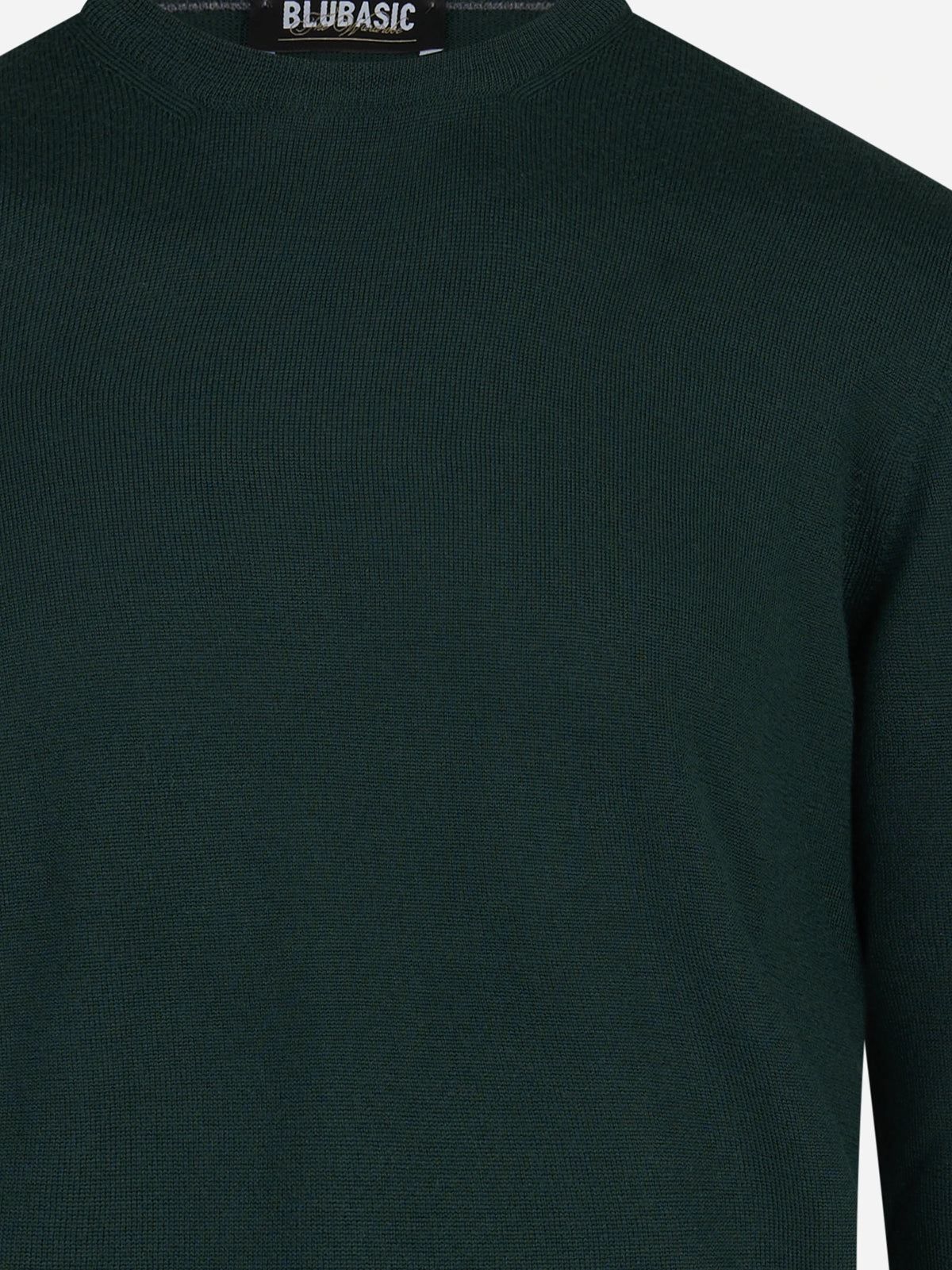 Maglia girocollo in lana merinos verde - dettaglio