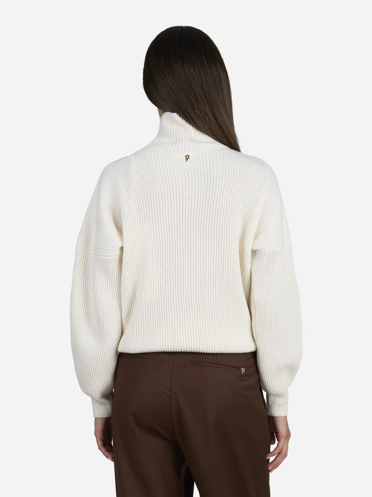 Maglia collo alto regular-fit bianca - indossato, vista posteriore