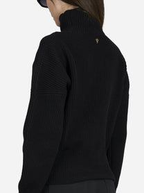 Maglia collo alto regular-fit nera - indossato, vista alternativa