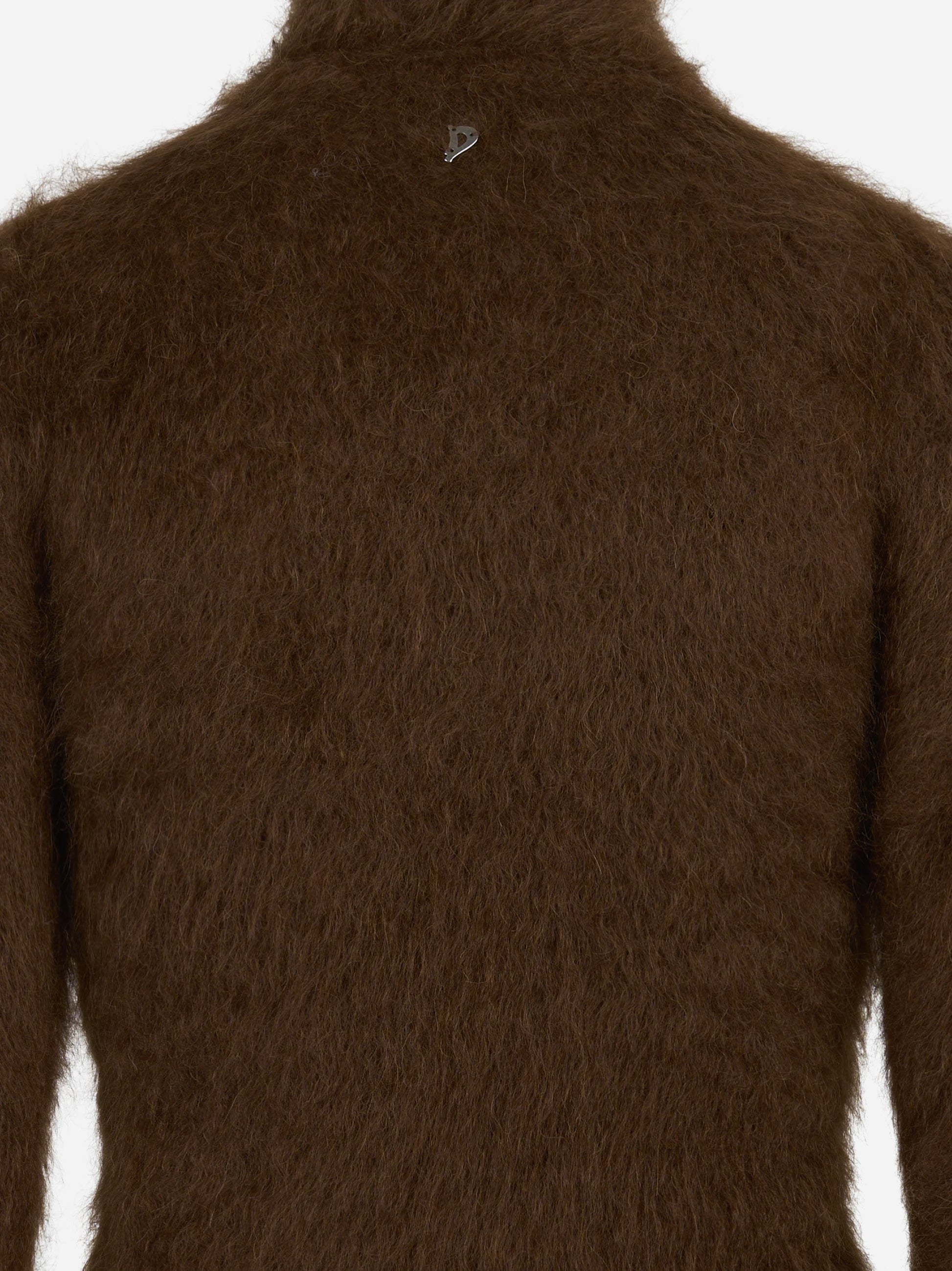 Maglia collo alto slim-fit marrone