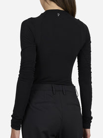 Maglia girocollo slim-fit nera - indossato, vista alternativa