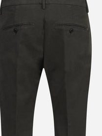 Pantalone Gaubert slim fit in cotone verde - vista laterale e dettagli