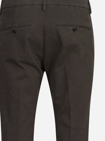 Pantalone Gaubert slim fit in cotone marrone - vista laterale e dettagli