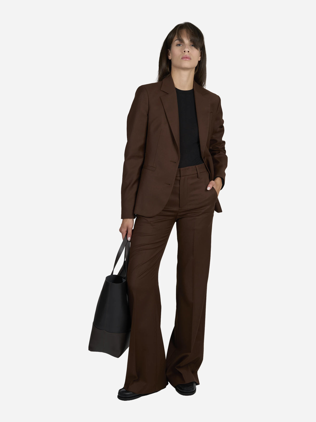 Pantaloni Janice wide leg in lana marroni - indossato, look completo