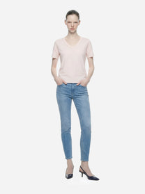 T-shirt scollo a v rosa in modal e seta