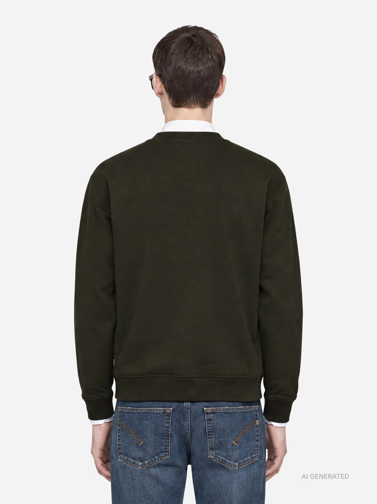 Felpa girocollo regular-fit verde - indossato, vista posteriore